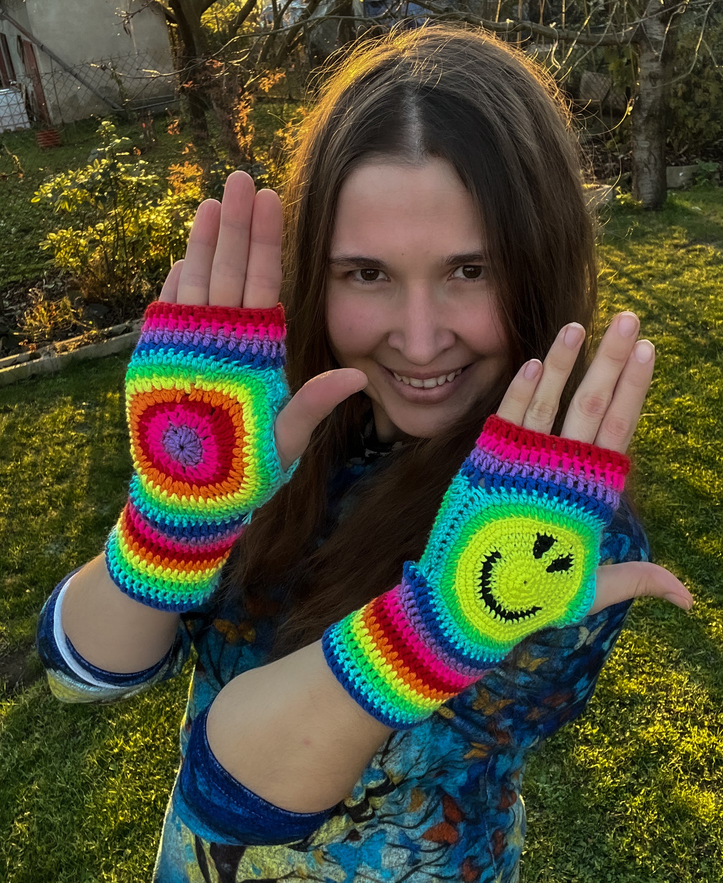 !POPULAR! Crochet Emoji Fingerless Gloves