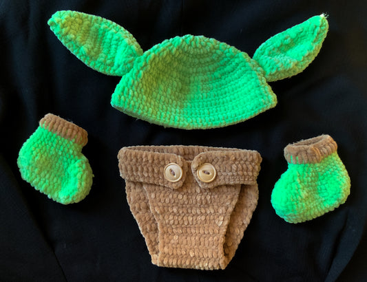 Baby Yoda Set - MADE TO ORDER